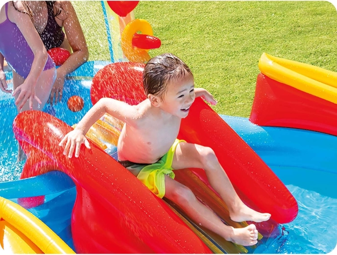 Bezpečná skluzavka s měkkým dojezdem