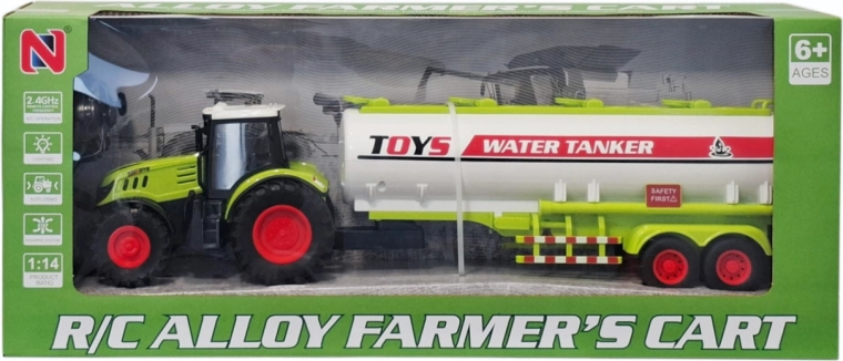 Rádiem ovládaný traktor s cisternovým přívěsem