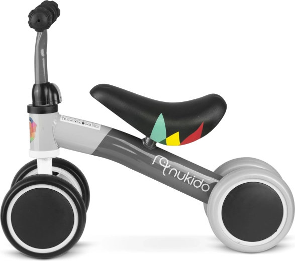 Pohodlné měkké sedlo a gumové rukojeti