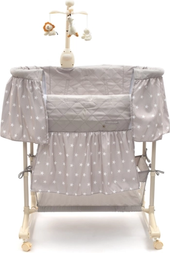 Úložný prostor a prodyšné materiály