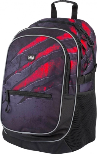 Přehledné uspořádání a kapsa na notebook
