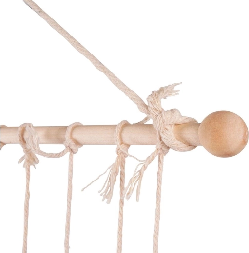 Pevná dřevěná tyč a odolné šňůrky