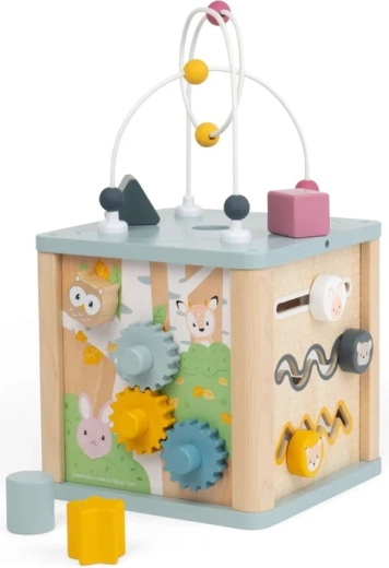 4 strany plné objevování