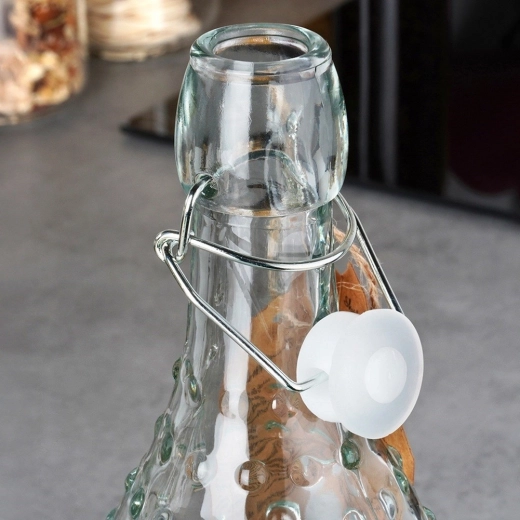 Těsné klipové uzavírání