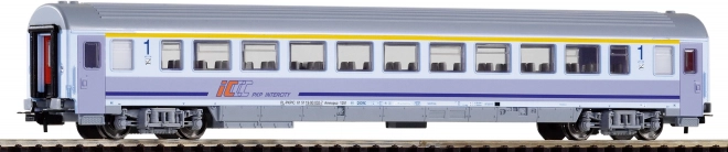 Piko osobní vůz 1. třídy PKP IC Amnopuz H0