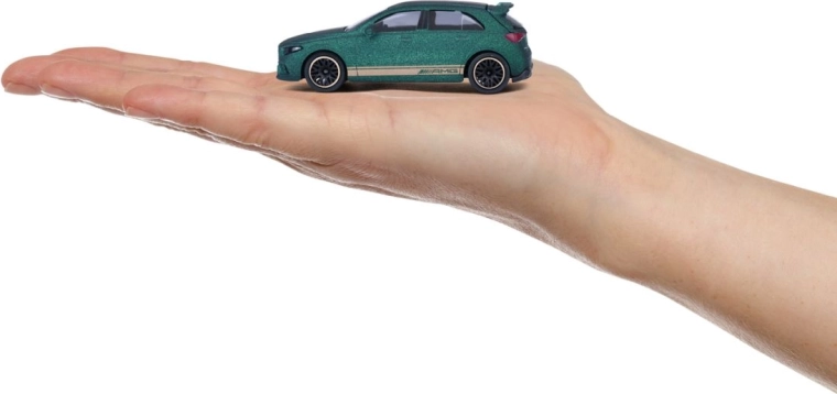 Detailní kovové provedení