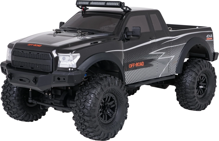 Pohon 4x4 a nezávislé zavěšení do terénu