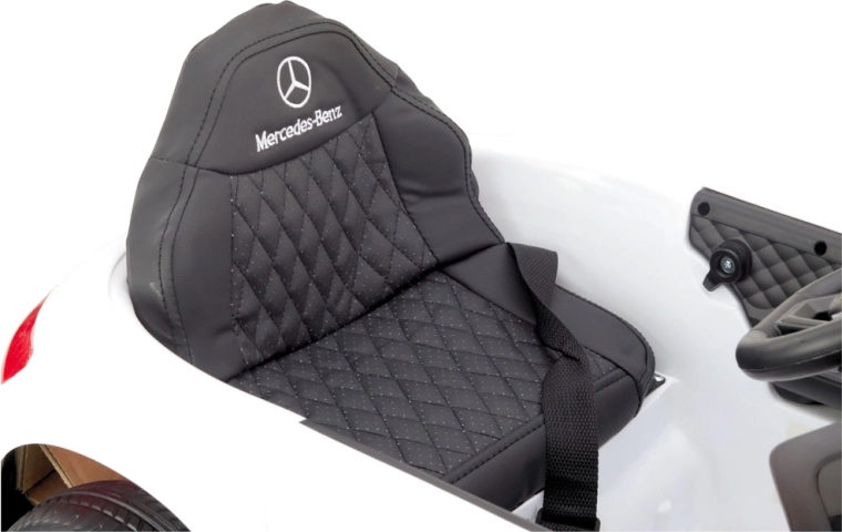 Pohodlné sedadlo s bezpečnostním pásem