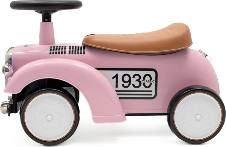 Praktický úložný prostor pod sedlem