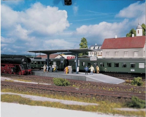 Nástupiště Burgstein model PIKO HOBBY