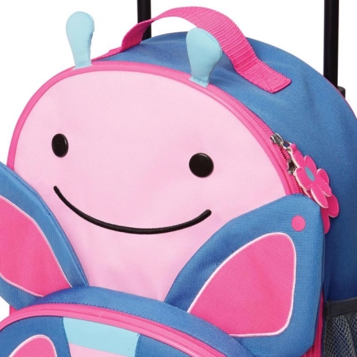 Roztomilý motiv Motýlek, který děti baví