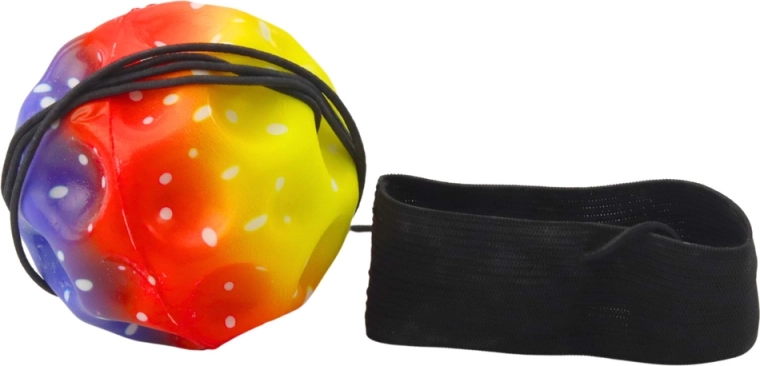 Elastická šňůrka vrací míček k ruce