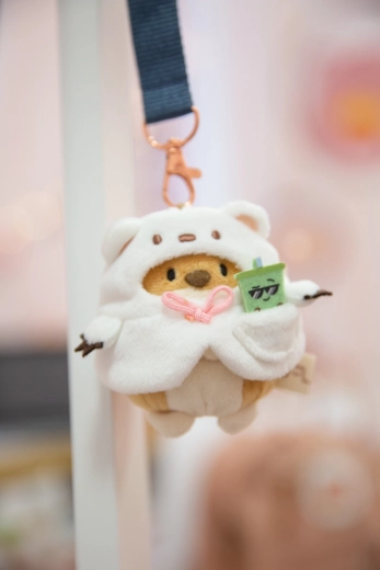 Poutko na zavěšení pro každý den