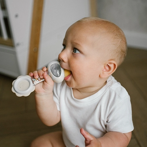 Silikonové kousátko pro úlevu dásním