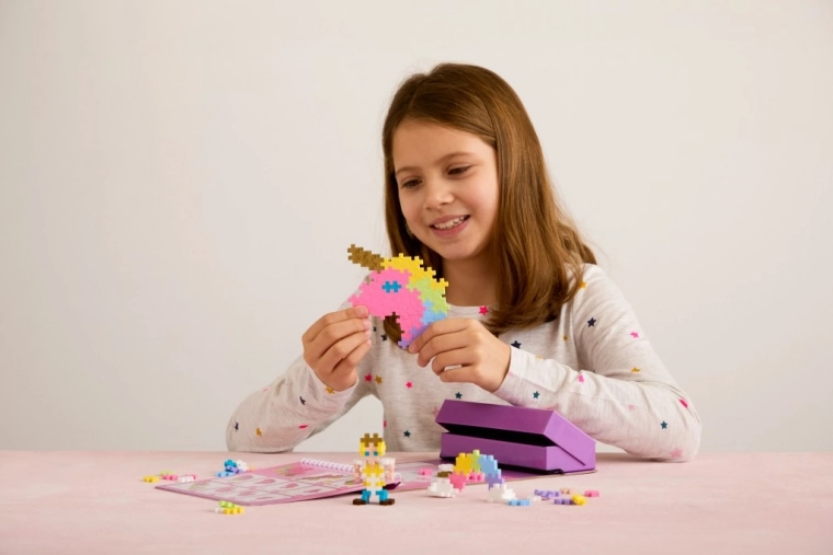 Tvoření v 2D i 3D: dvanáct variant z jedné sady