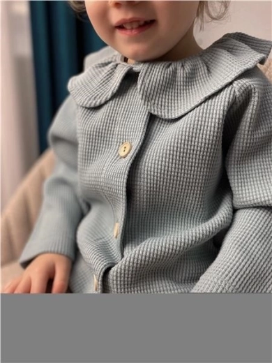 Praktické zapínání na knoflíky