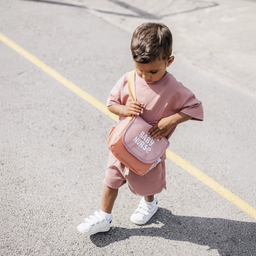 Lehká a praktická na cesty