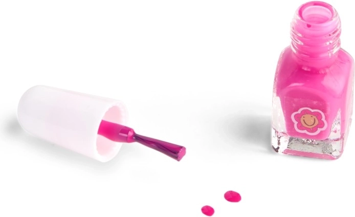 Barevné nehty během chvilky