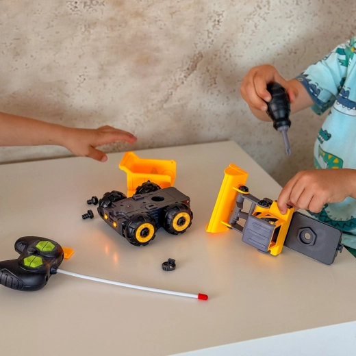 Sestavování a rozebírání DIY