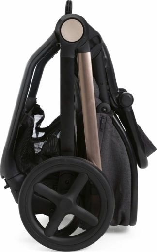 Kompaktní skládání a nízká hmotnost 9 kg