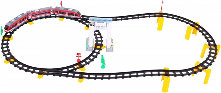 Vyvýšené úseky a bohaté příslušenství