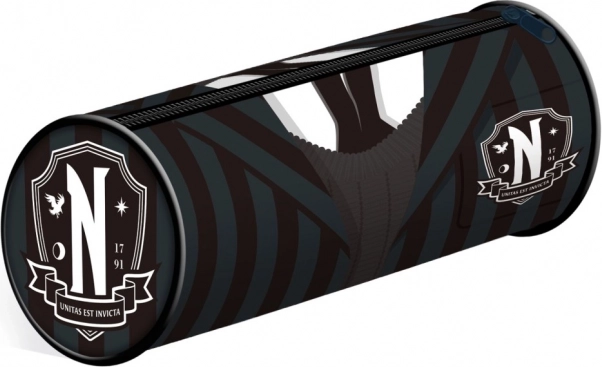 Penál inspirovaný Wedensday