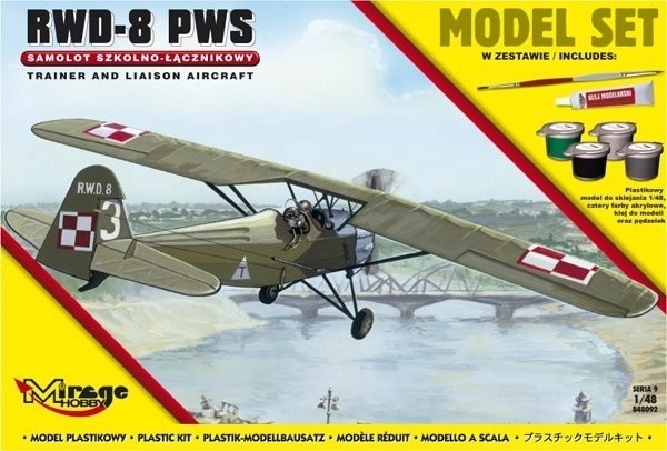 Model letounu RWD-8 série 9