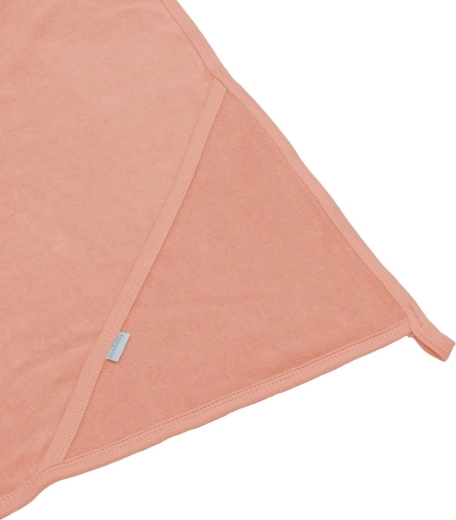 Praktická kapuce pro teplo a ochranu