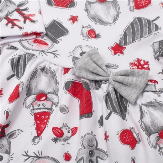 Sváteční vzhled s roztomilou mašličkou