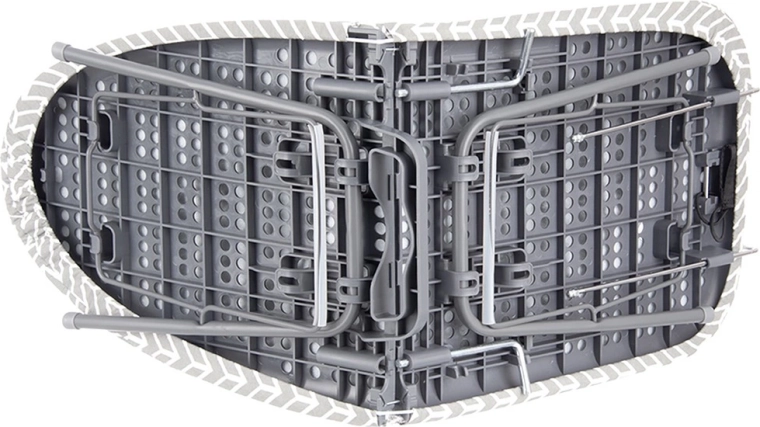 Stabilní kovová konstrukce s protiskluzem
