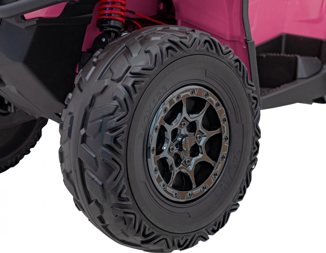 Měkká EVA kola a zadní dvojité odpružení