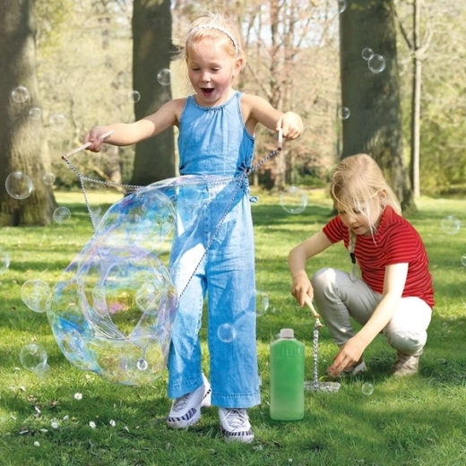 Obří bubliny díky speciální receptuře