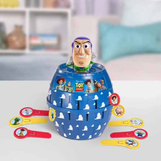 Toy Story design a šavle s postavami