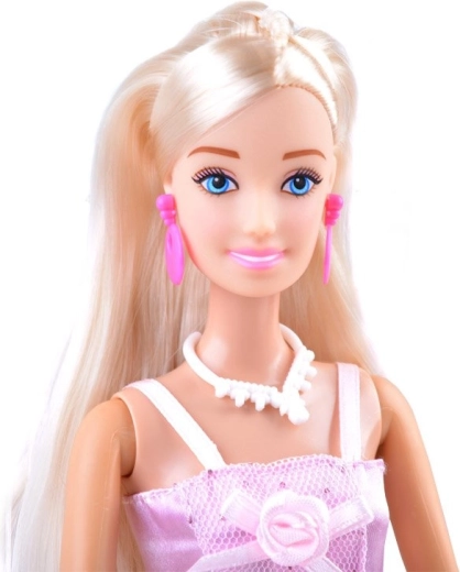 Dlouhé vlasy a možnost pózování