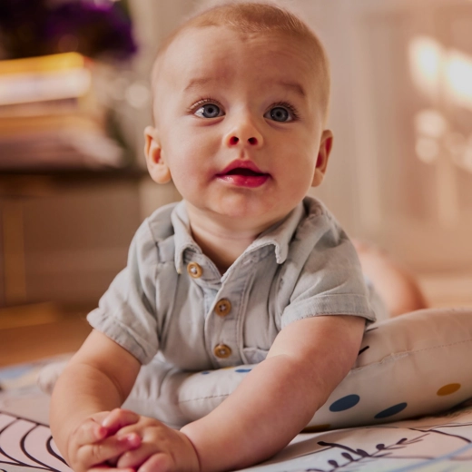 Měkké polstrování a podpora pro bříško