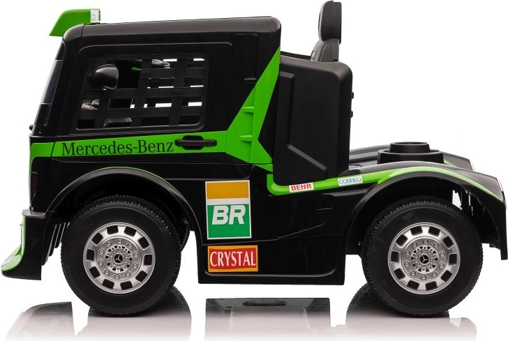 Pohodlné sedadlo a volant