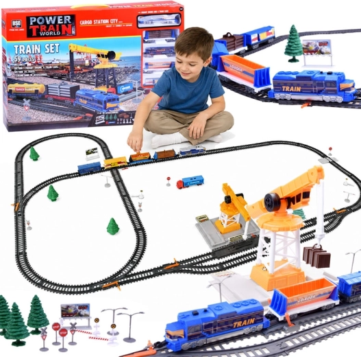 Elektrická nákladní vláčkodráha Power Train World Cargo se stanicí a jeřábem, 670 cm, 59 dílů