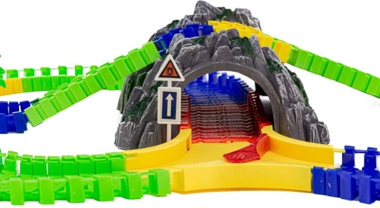 Tunel a doplňky pro realistickou hru