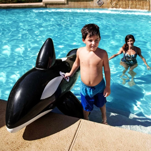 Velké rozměry pro hraní i relax