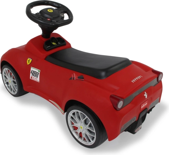 Oficiální licence a realistický vzhled Ferrari