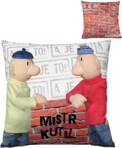 Moravská ústředna plyšový polštář Pat a Mat mistr kutil 30 × 30 cm