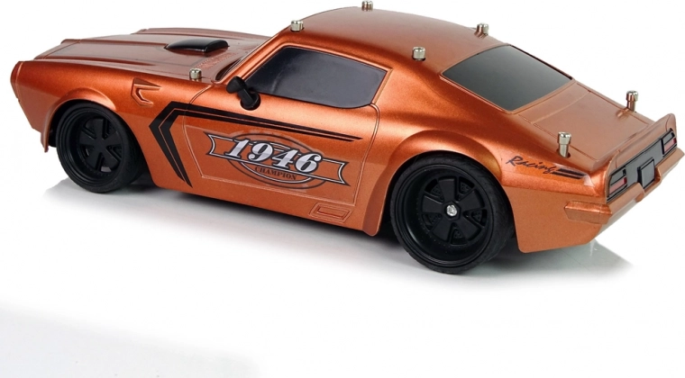 Sportovní design s detailními prvky