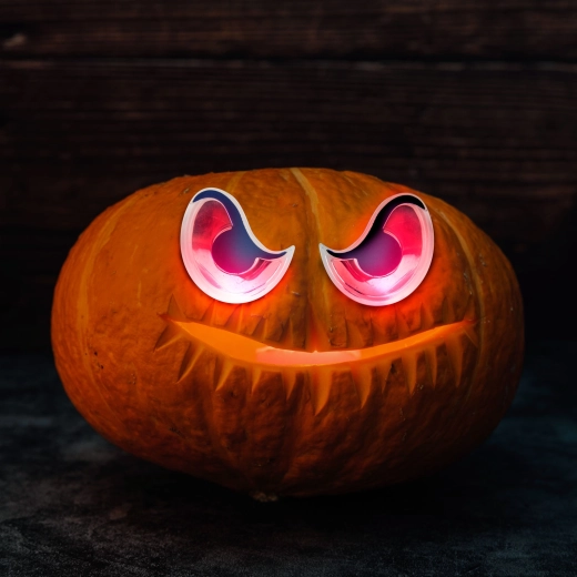 Halloweenské strašidelné oči s červeným LED osvětlením na baterie