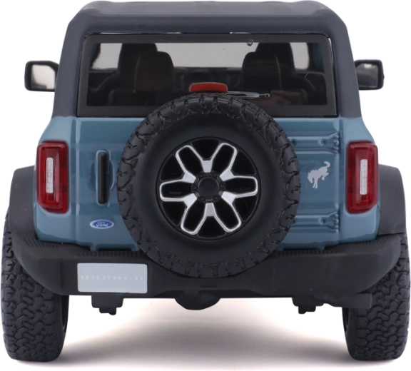 Off-road styl Ford Bronco se spare kolem