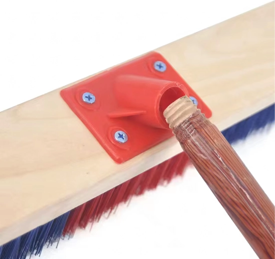 Spolehlivé uchycení násady se závitem 22 mm