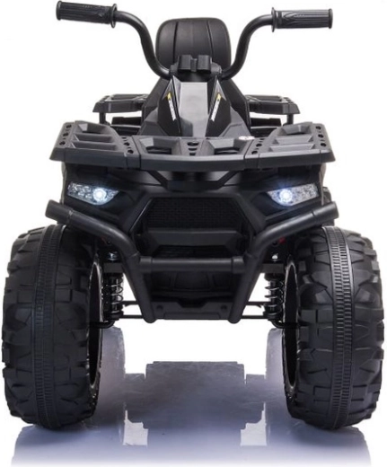 LED světlomety a odolný přední nárazník