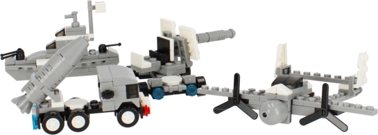 Tři modely v jedné krabičce