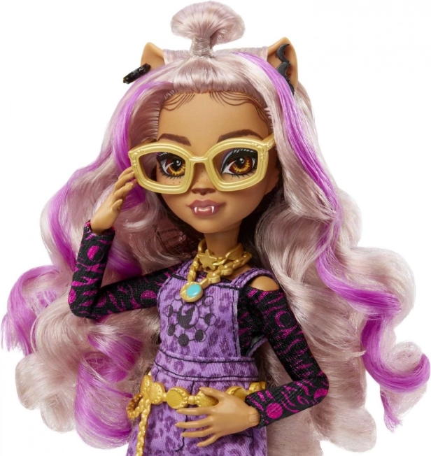 Strašidelně stylový outfit Clawdeen Wolf