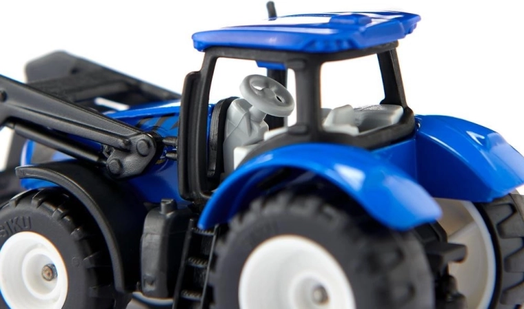 Realistický design New Holland