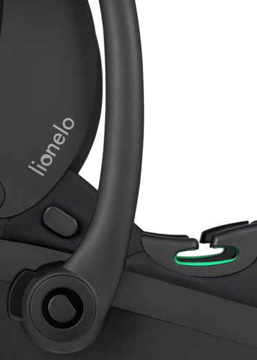 Snadná instalace tříbodovým pásem